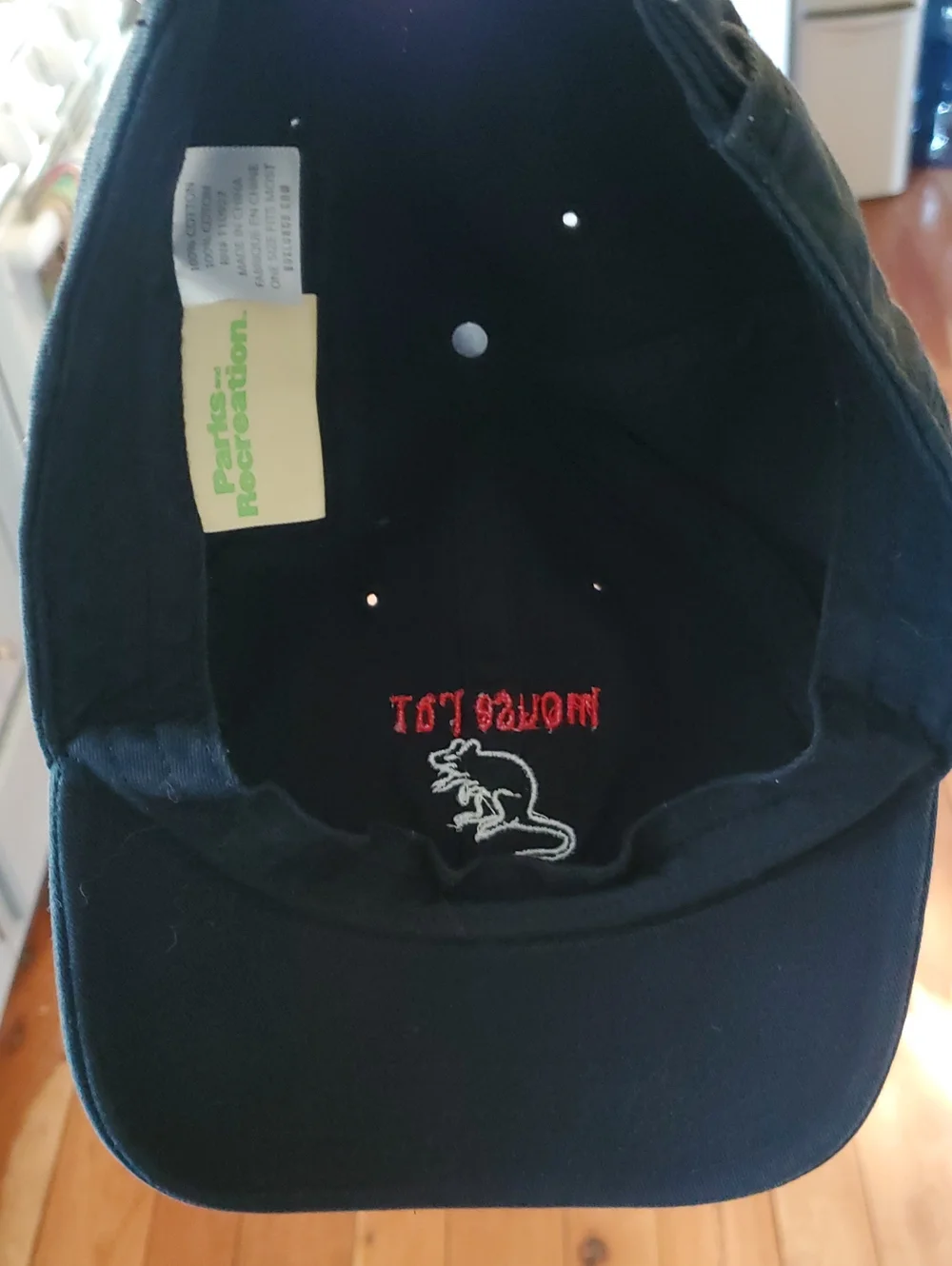 Black 'mouse rat' Embroidered Baseball Cap Parks And Recreation - Picture 4 of 6